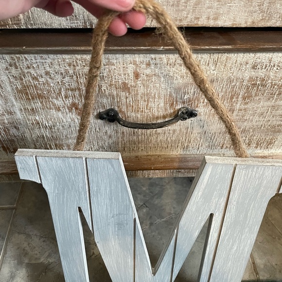 Shiplap Letter “M” - Picture 2 of 4